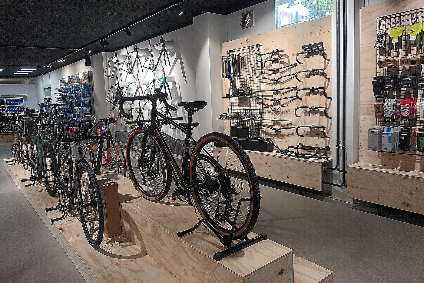 SMParts. SMParts.