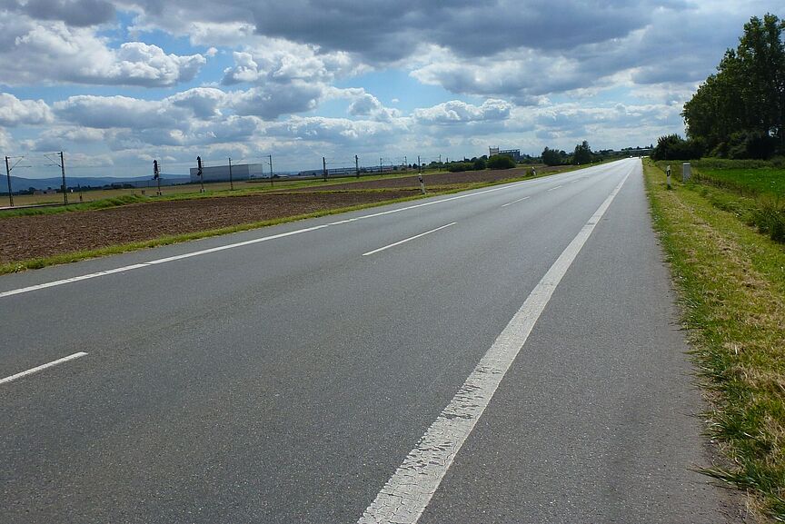 Oberstraße zwischen Biebesheim und Stockstadt Oberstraße zwischen Biebesheim und Stockstadt