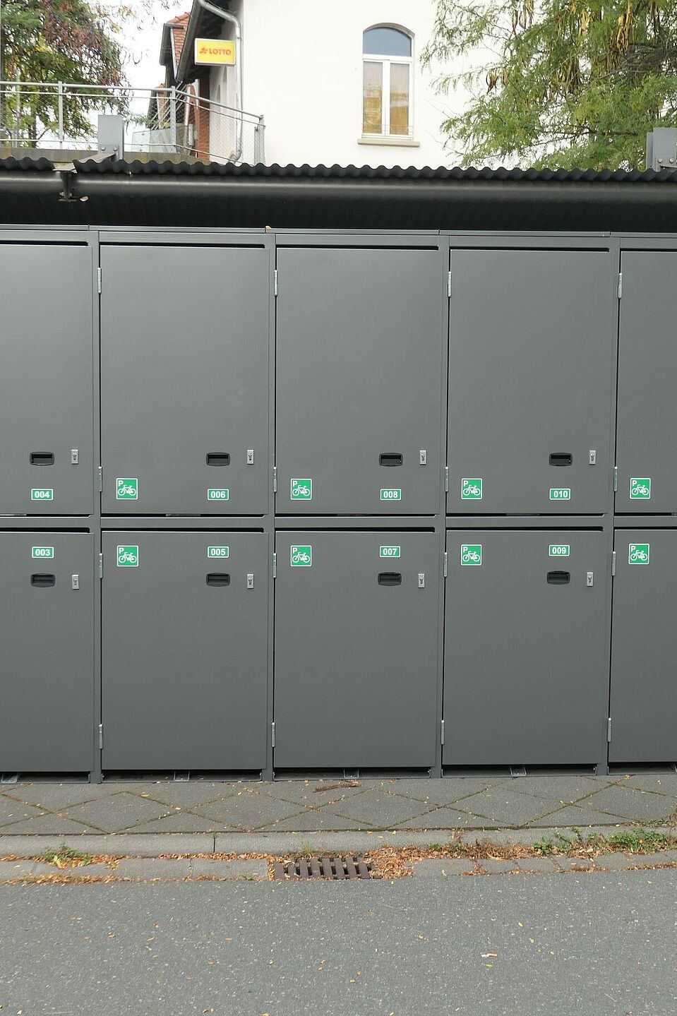 Fahrradboxen, Bahnhof Bischofsheim Fahrradboxen, Bahnhof Bischofsheim