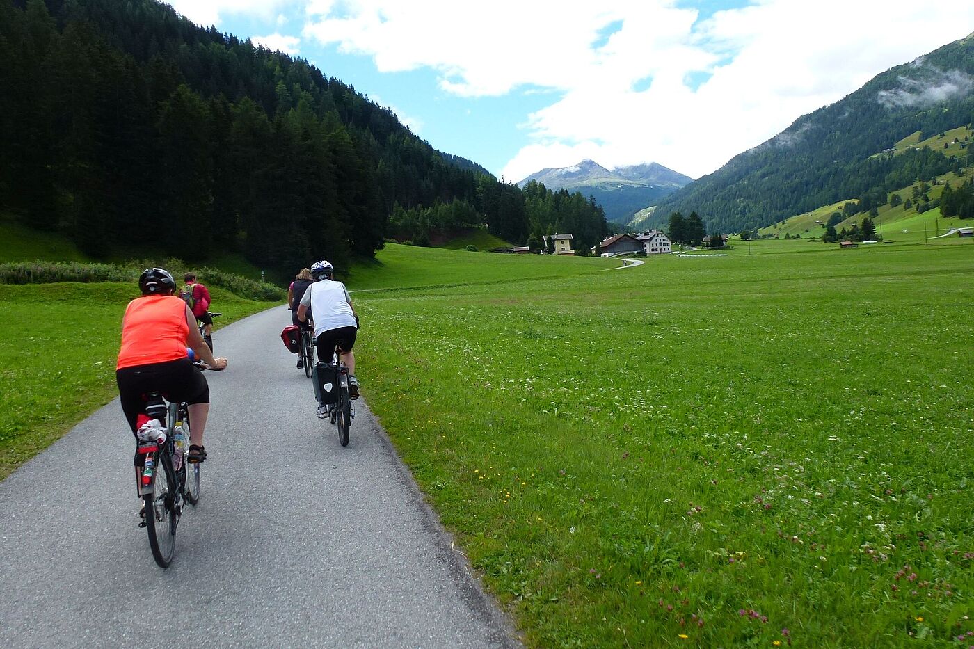 Abfahrt vom Reschenpass