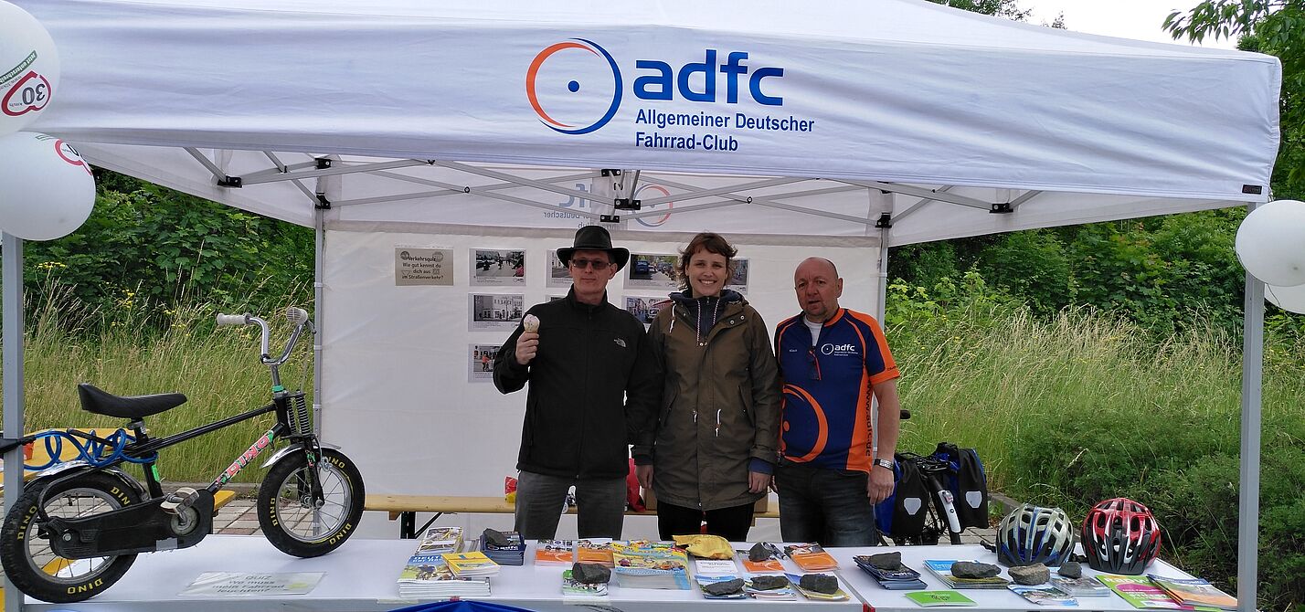 ADFC Ilm-Kreis beim Kinder- und Jugendtag in Ilmenau ADFC Ilm-Kreis beim Kinder- und Jugendtag in Ilmenau