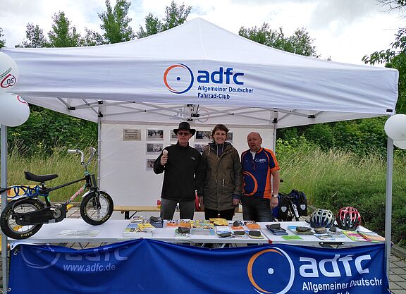 ADFC Ilm-Kreis beim Kinder- und Jugendtag in Ilmenau ADFC Ilm-Kreis beim Kinder- und Jugendtag in Ilmenau