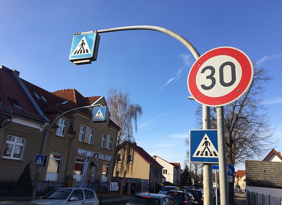 Tempo 30 Schild Tempo 30